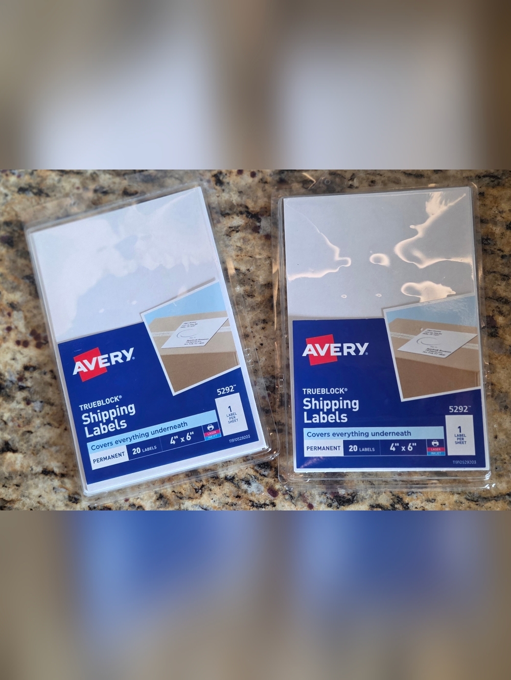 Avery White Shipping Labels - 2 Count